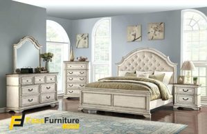 Set Tempat Tidur Cat Duko Crem