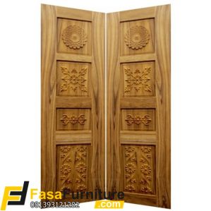 Pintu Utama Model Ukir Klasik