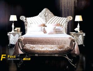 Set Kamar Tidur Model Klasik Eropa