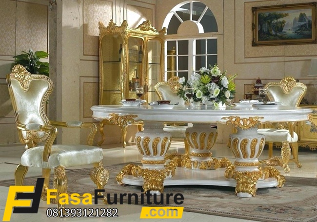 Set Meja Makan Royal Klasik Ukiran