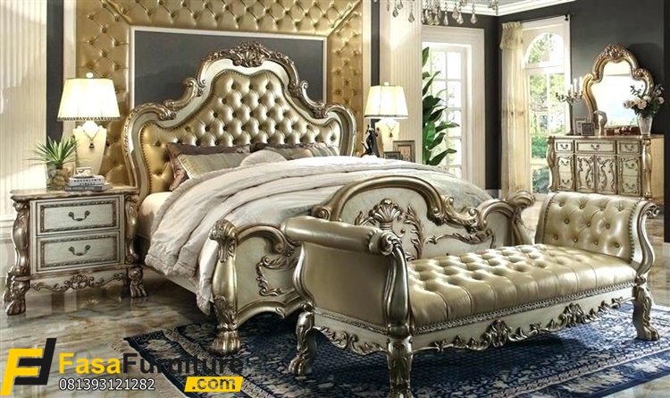 Set Tempat Tidur Mewah Ukiran Klasik