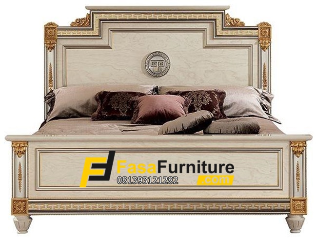 Tempat Tidur Model Klasik Minimalis Elegan