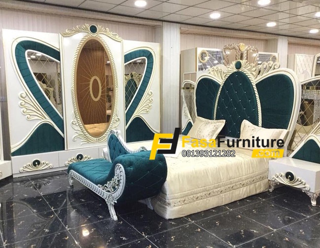 Tempat Tidur Mewah Model Camellia