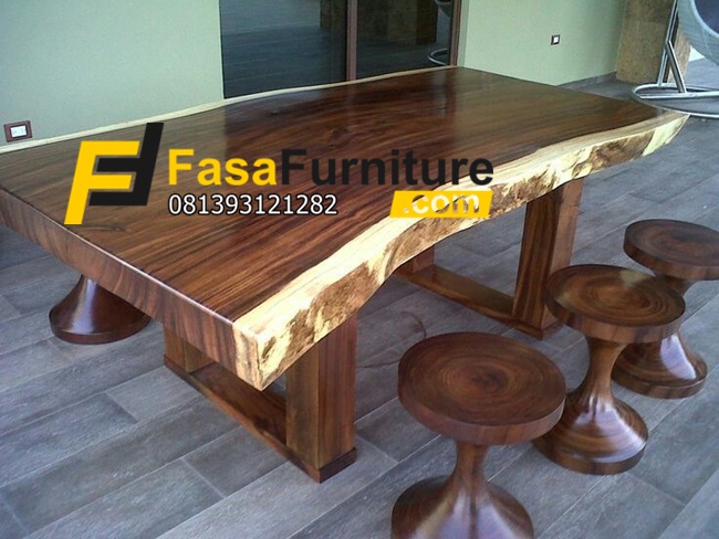 Set Meja Kursi Cafe Kayu Trembesi