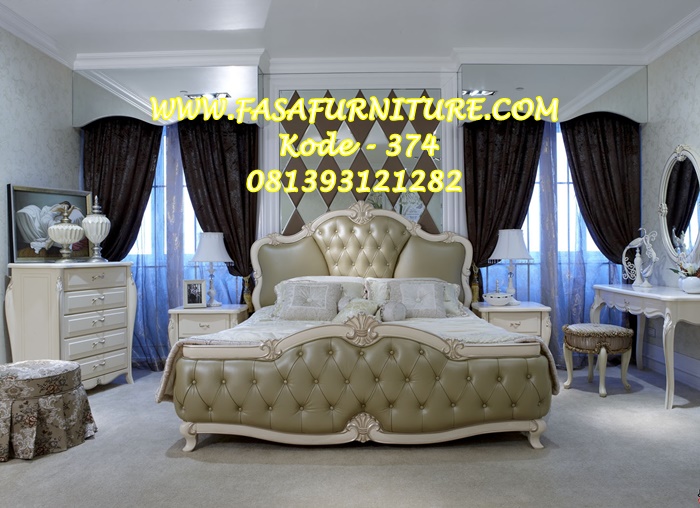 Set Kamar Tidur Romantis Model Klasik Eropa Elegan