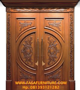 Pintu Utama Klasik Model Kupu Tarung Ukir Jati