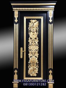 Pintu Kamar Tidur Utama Ukiran Cantik