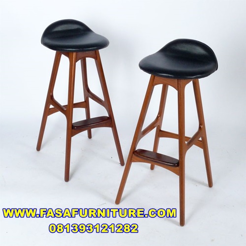 Desain Kursi Cafe Jepara Model Tinggi Simple