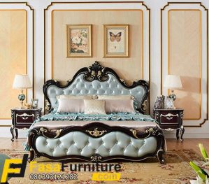 Desain Tempat Tidur Mewah Ukir