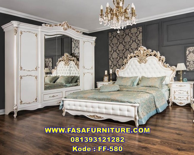 Set Kamar Tidur Mewah Ukir Jepara