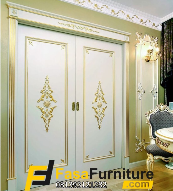 Kusen Pintu Ukir Kupu Tarung Klasik