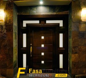 Model pintu Utama Single Minimalis Motif Kaca Kotak