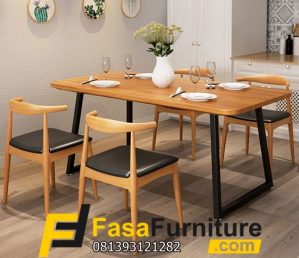 Set Meja Cafe Kaki Besi 4 Kursi Modern