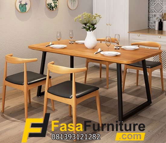Set Meja Cafe Kaki Besi 4 Kursi Modern