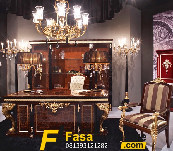 Set Meja Kantor Klasik Bos Utama Ukiran Jepara