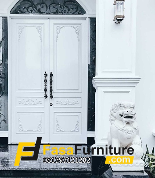 Pintu Utama Klasik Kupu Kupu Putih Mewah