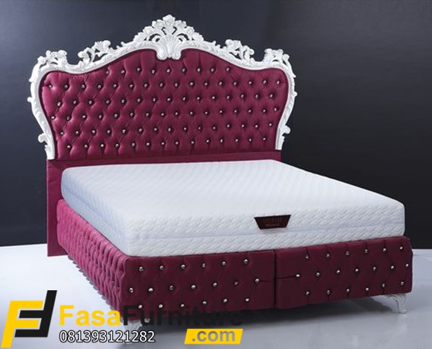 Tempat Tidur Sofa Sandaran Ukir Mewah